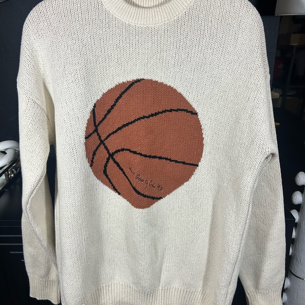 Zara Cream knit Sweater with Brown Basketball Design Mens large brand new